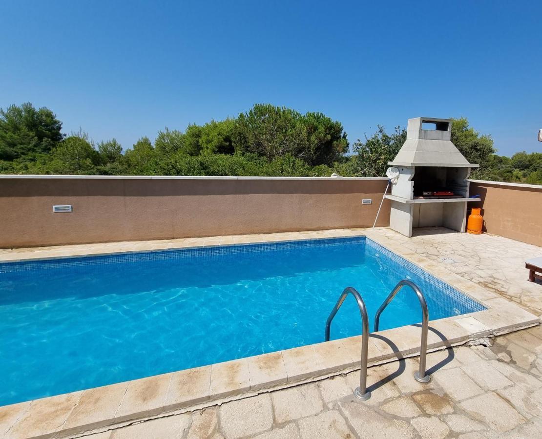 Apartments Bagic Vir Exterior foto